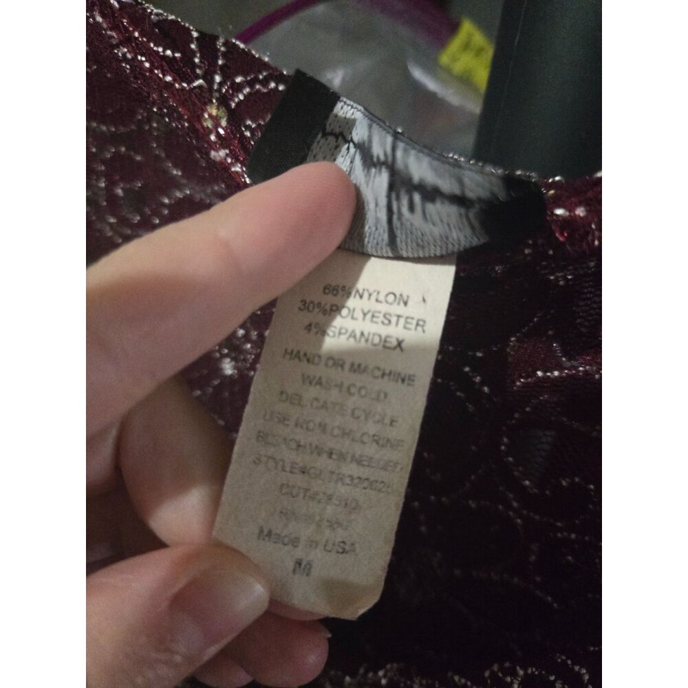 Brittany Black Burgundy Lace V-Neck‎ 3/4 Sleeves Top Medium Y2K Party Holiday - Picture 8 of 11